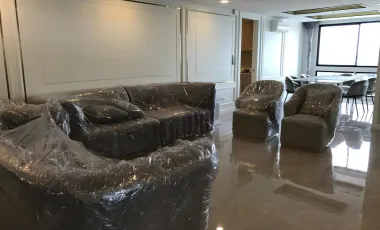 À vendre 3 chambres condo à Khlong Toei, Bangkok