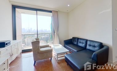 For rent 3 bed condo in Khlong Toei, Bangkok