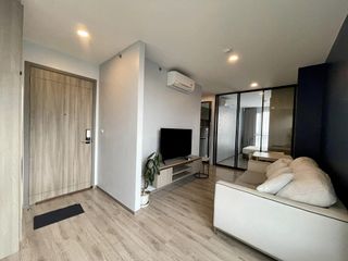 For rent 1 bed condo in Mueang Samut Prakan, Samut Prakan
