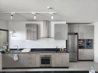 For rent 3 bed condo in Watthana, Bangkok