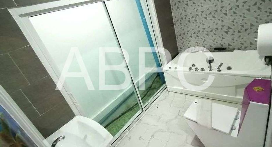Продажа 7 спальни дом в Банг Ламунг, Чонбури