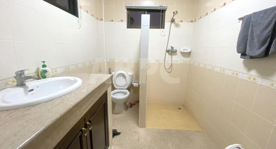 For rent 4 bedrooms house in Bang Lamung, Chonburi