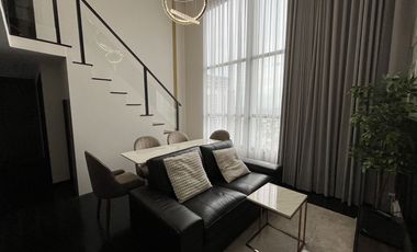 For rent 2 bed condo in Khlong Toei, Bangkok