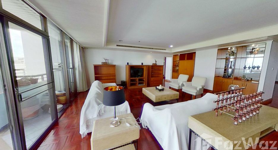 For rent 4 bed condo in Watthana, Bangkok