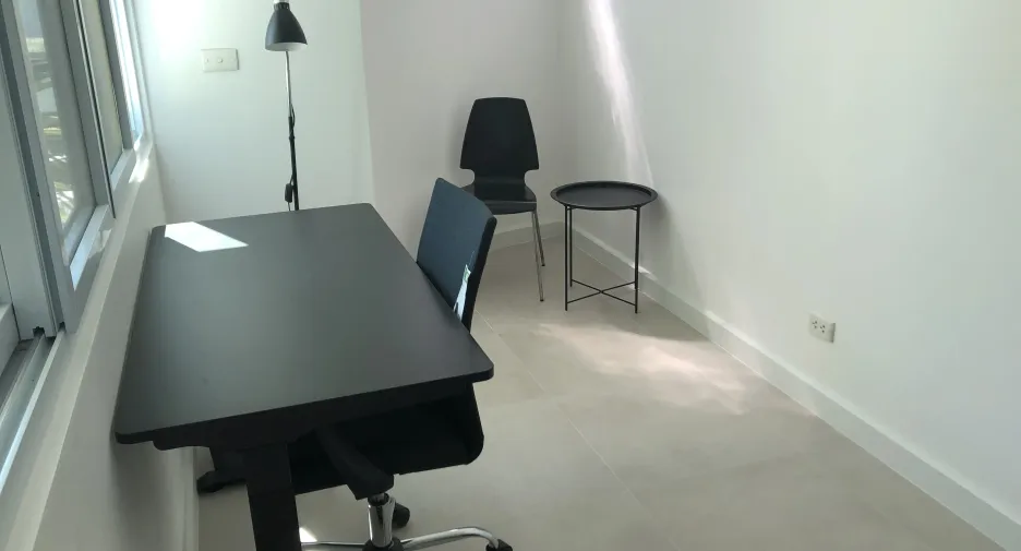 For rent 4 bed condo in Watthana, Bangkok