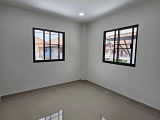 For sale 3 bed townhouse in Thanyaburi, Pathum Thani