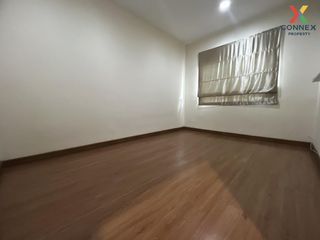 For sale 4 bed townhouse in Sai Noi, Nonthaburi