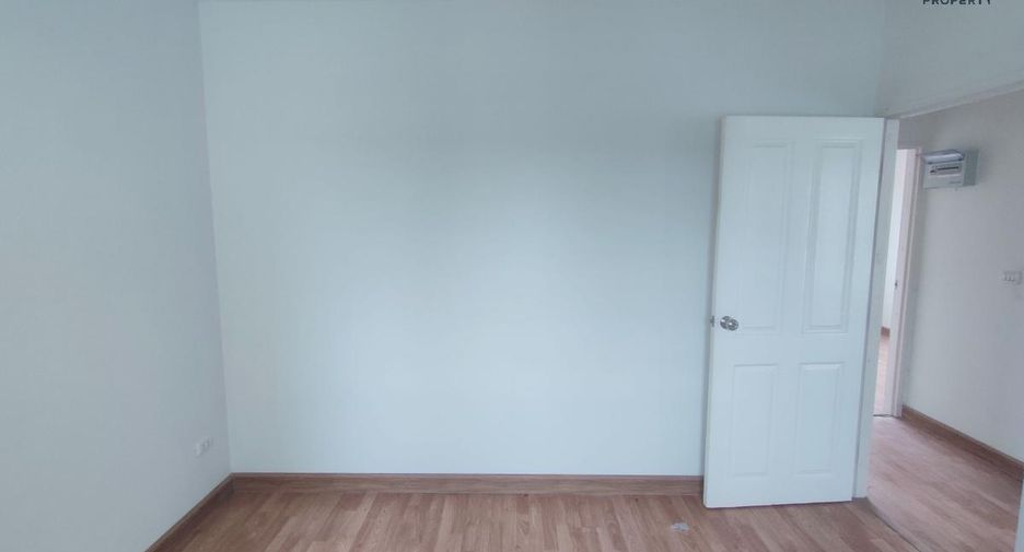 For sale 3 bed townhouse in Bang Bua Thong, Nonthaburi