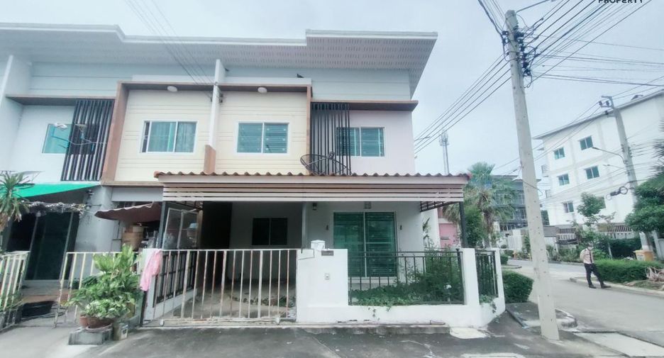 For sale 3 bed townhouse in Bang Bua Thong, Nonthaburi