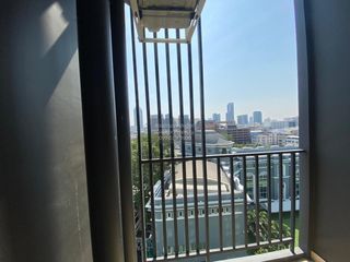 出售 1 卧室 公寓 在 Khlong San, 曼谷