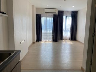 出售 1 卧室 公寓 在 Khlong San, 曼谷
