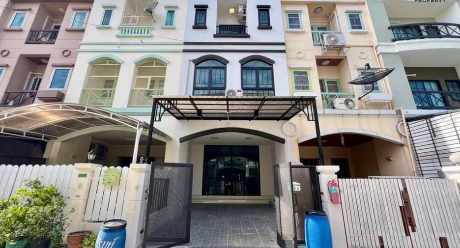 For sale 3 bed house in Pak Kret, Nonthaburi