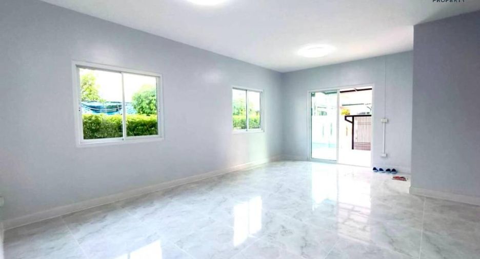 For sale 3 bed townhouse in Bang Bua Thong, Nonthaburi