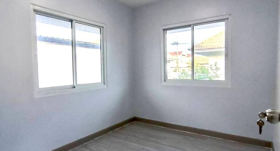 For sale 3 bed townhouse in Bang Bua Thong, Nonthaburi
