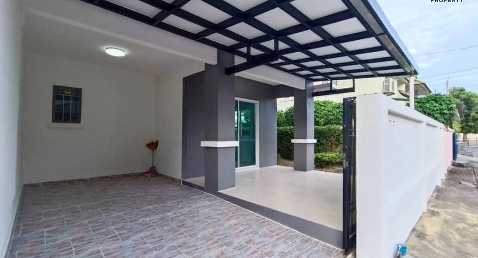 For sale 3 bed townhouse in Bang Bua Thong, Nonthaburi
