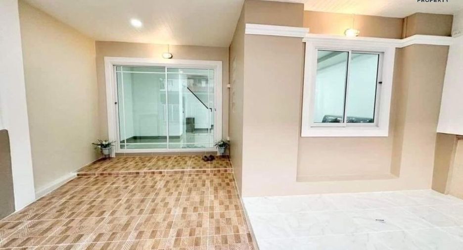 For sale 3 bed townhouse in Bang Bua Thong, Nonthaburi