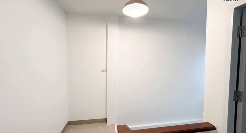 For sale 3 bed townhouse in Bang Bua Thong, Nonthaburi