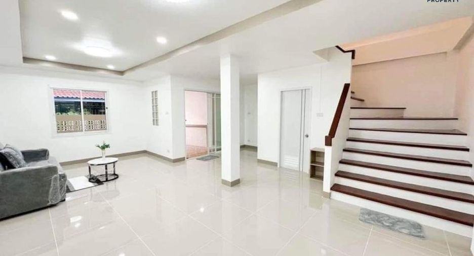 For sale 3 bed townhouse in Bang Bua Thong, Nonthaburi