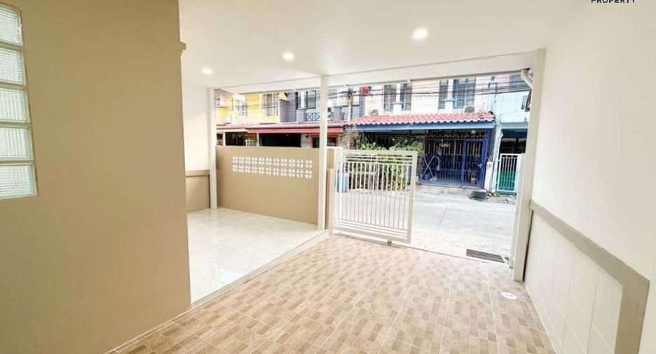 For sale 3 bed townhouse in Bang Bua Thong, Nonthaburi