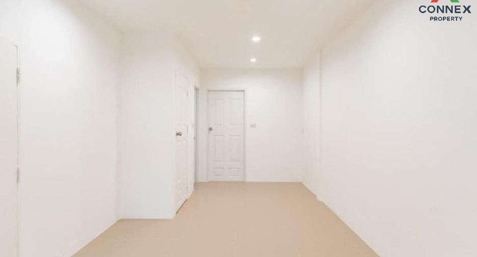 For sale 3 bed house in Sai Noi, Nonthaburi