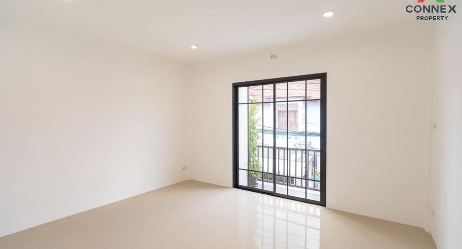 For sale 3 bed house in Sai Noi, Nonthaburi