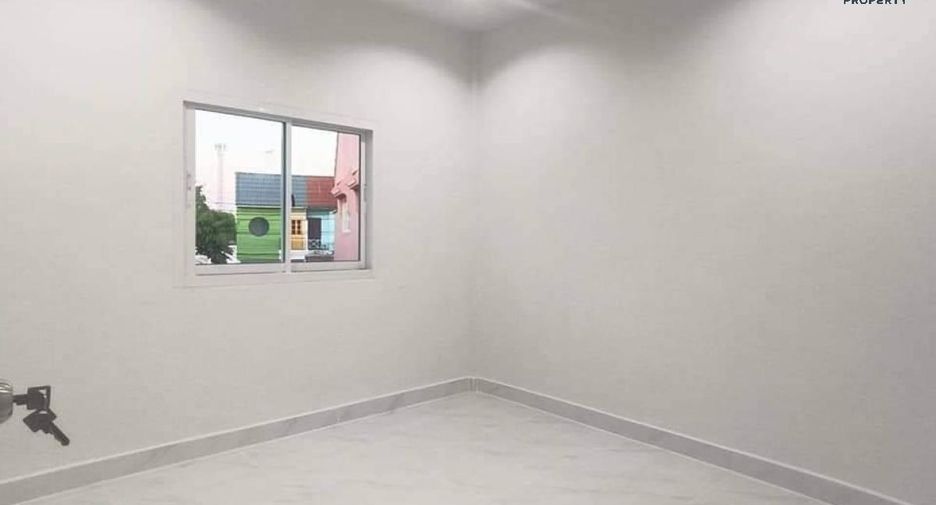 For sale 3 bed townhouse in Bang Bua Thong, Nonthaburi