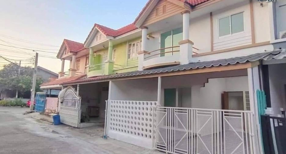 For sale 3 bed townhouse in Bang Bua Thong, Nonthaburi