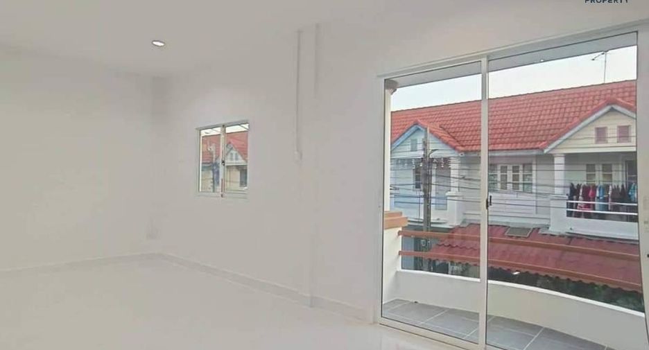 For sale 3 bed townhouse in Bang Bua Thong, Nonthaburi