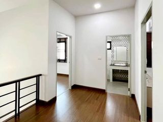 For sale 4 Beds townhouse in Sam Phran, Nakhon Pathom