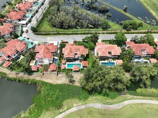 For rent 4 Beds villa in Thalang, Phuket