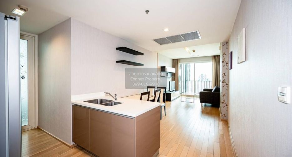For rent 2 bedrooms condo in Khlong Toei, Bangkok