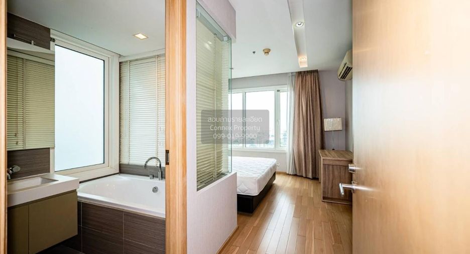 For rent 2 bedrooms condo in Khlong Toei, Bangkok