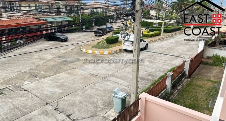 For sale 3 bedrooms house in East Pattaya, Pattaya