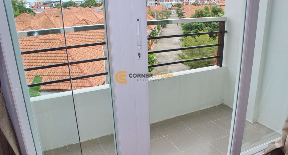 For rent and for sale 4 bedrooms house in Bang Lamung, Chonburi