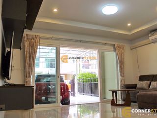 For rent and for sale 4 bedrooms house in Bang Lamung, Chonburi