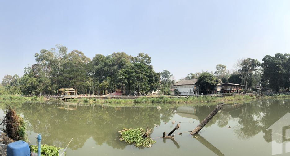 For sale 8 bed house in Mueang Nakhon Nayok, Nakhon Nayok