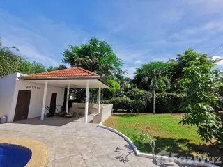 For sale 6 bed villa in Hua Hin, Prachuap Khiri Khan