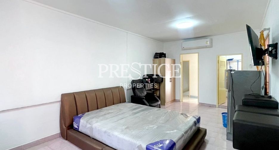For sale 4 bedrooms retail Space in Bang Lamung, Chonburi