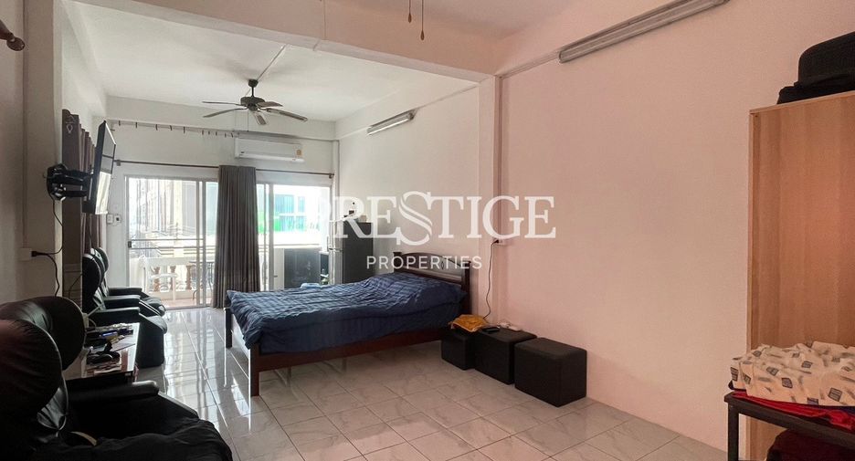 For sale 4 bedrooms retail Space in Bang Lamung, Chonburi