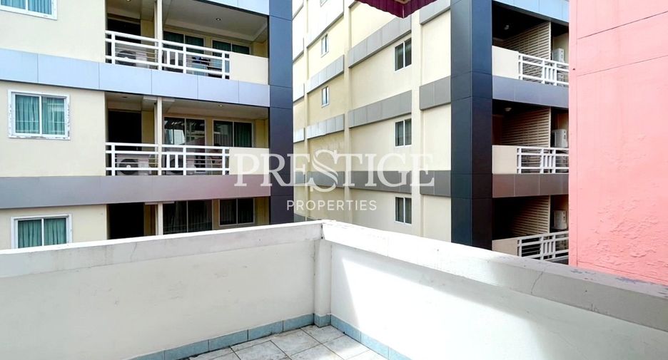 For sale 4 bedrooms retail Space in Bang Lamung, Chonburi