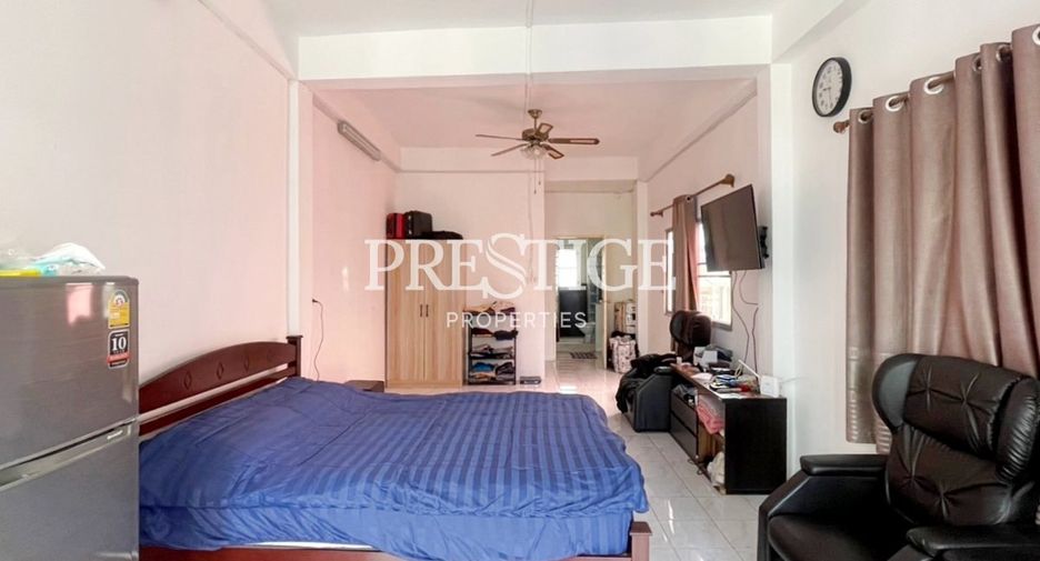 For sale 4 bedrooms retail Space in Bang Lamung, Chonburi