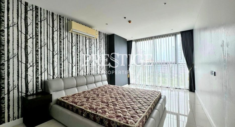 For sale 1 bed condo in Pratumnak, Pattaya