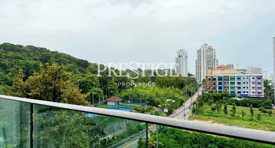 For sale 1 bed condo in Pratumnak, Pattaya