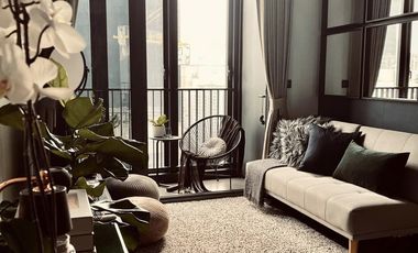 For rent 2 bed condo in Huai Khwang, Bangkok