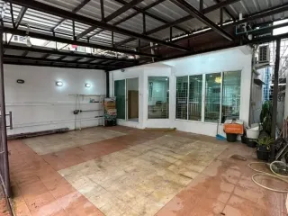 For sale 2 Beds house in Din Daeng, Bangkok