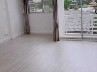 For rent 4 Beds townhouse in Wang Thonglang, Bangkok