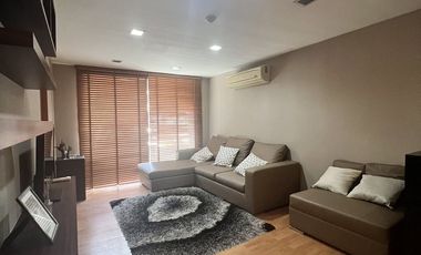For rent 2 bed condo in Khlong Toei, Bangkok