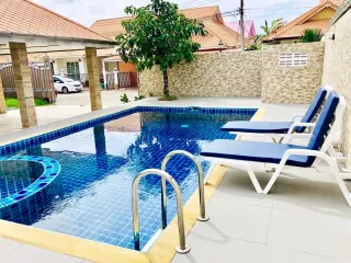 For sale 3 Beds villa in Bang Lamung, Chonburi