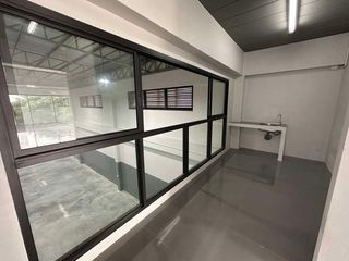 For rent warehouse in Bang Bua Thong, Nonthaburi