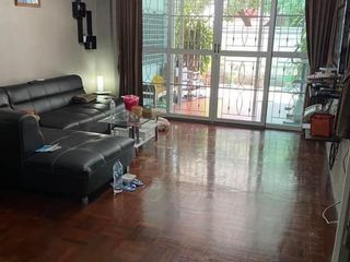 For sale 3 Beds house in Chatuchak, Bangkok